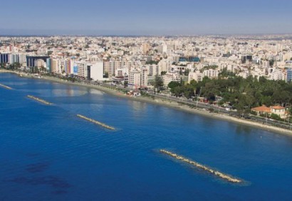 Ref 3887: 3 B/R Apartment In Akrotiri, Limassol