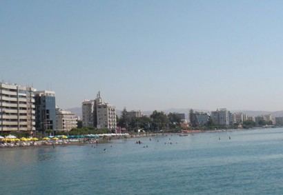 Ref 3887: 3 B/R Apartment In Akrotiri, Limassol