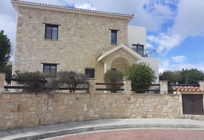 Ref 1673: 3 B/R Detached Villa In Pano Akourdaleia, Paphos