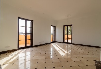 Apartment For Sale  in  Germasogeia Tourist Area