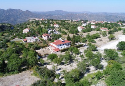 Detached Villa For Sale  in  Lefkara Pano